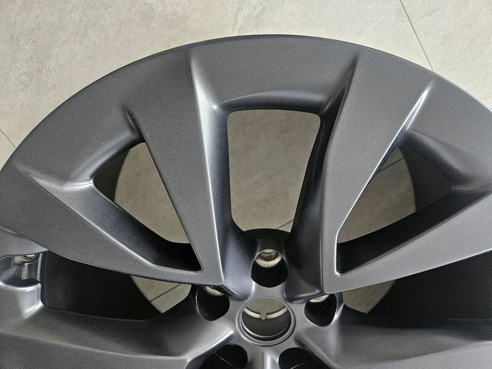 테슬라 모델x 리프레쉬 20인치 휠(후륜) 이미지