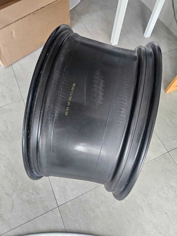 테슬라 모델x 리프레쉬 20인치 휠(후륜) 이미지