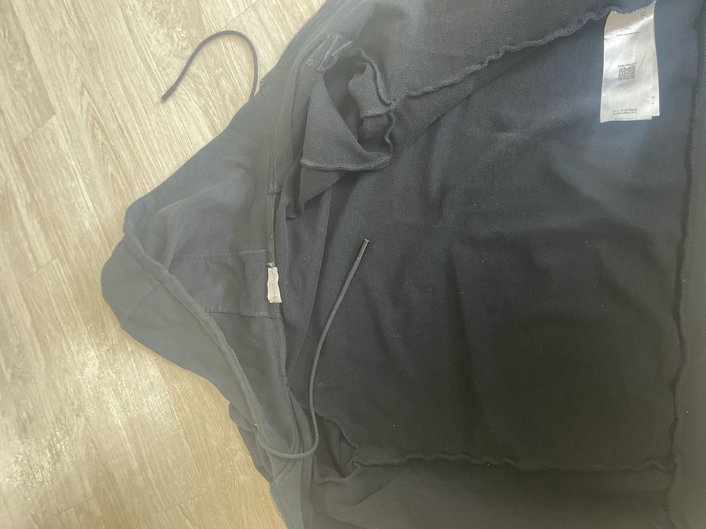 몽클레어 후드 집업 이미지