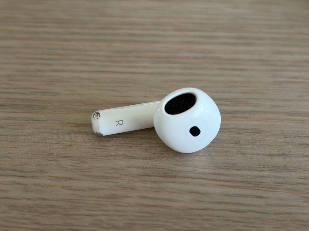 에어팟 4세대 노캔O 이미지