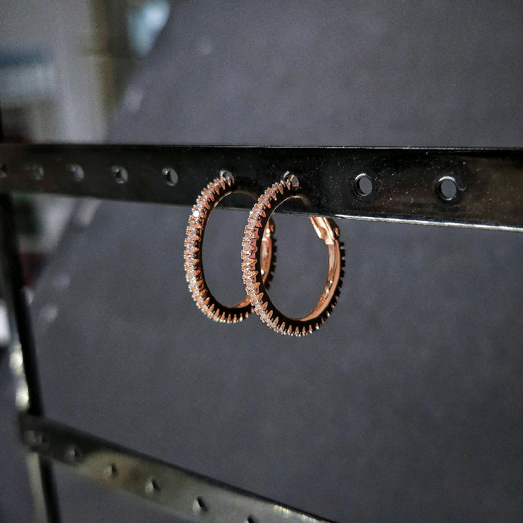 새상품,선물박스포장]뺑돌이 스와로브스키스톤 링귀걸이/목걸이 반지 팔찌 진주 샤넬 반클리프 디올 루이비통 불가리 구찌 이미지