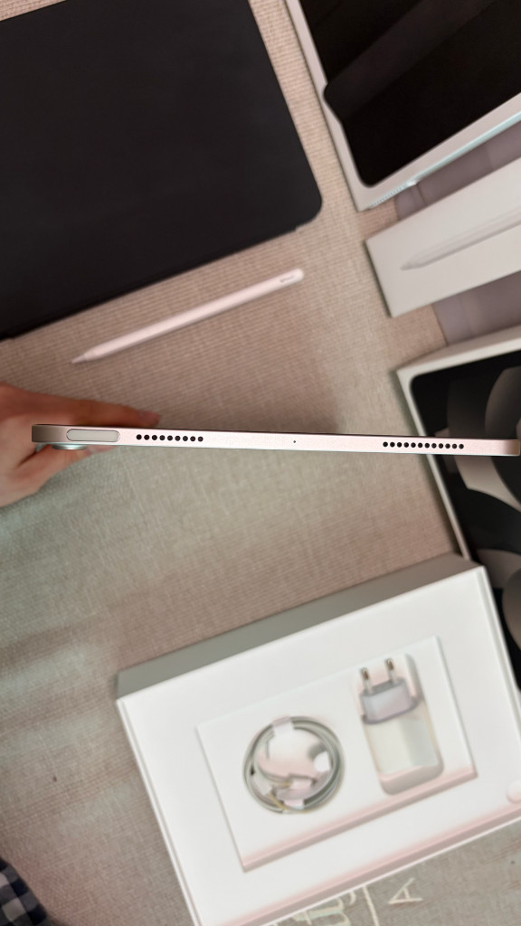 (풀박스) 아이패드 에어 5세대 64GB Wi-Fi 스타라이트 + 애플 펜슬 2세대 + 정품 폴리오 케이스 이미지