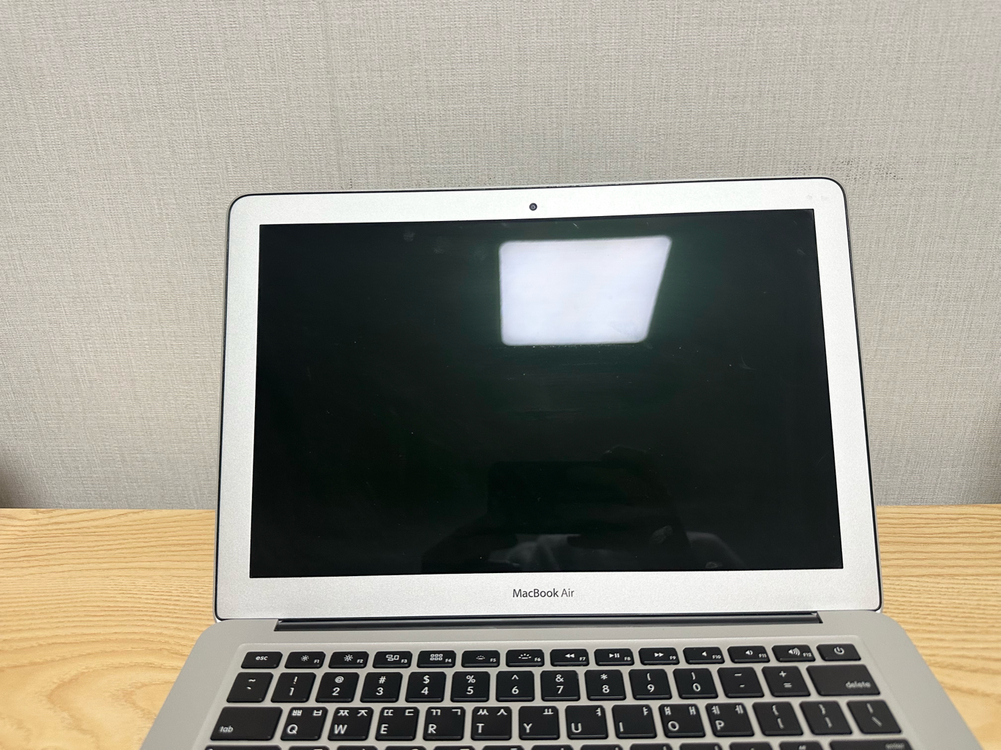 맥북에어2014 13인치 i5 이미지