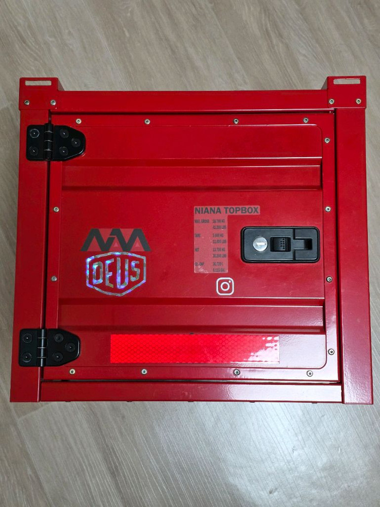 니아나 컨테이너 탑박스(50L) 레드 스쿠터 헌터커브 이미지