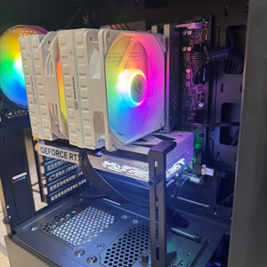 고사양 게이밍 PC 본체 판매합니다 (i5-13600K / RTX 5060Ti / DDR5 32GB) 이미지