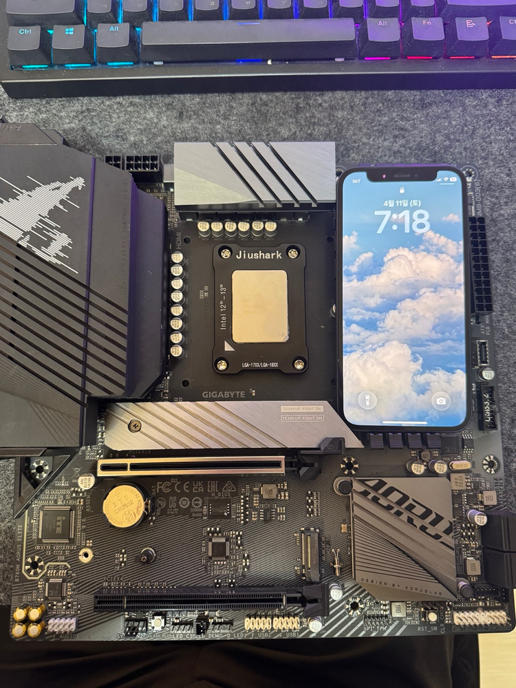 고사양 게이밍 PC 본체 판매합니다 (i5-13600K / RTX 5060Ti / DDR5 32GB) 이미지