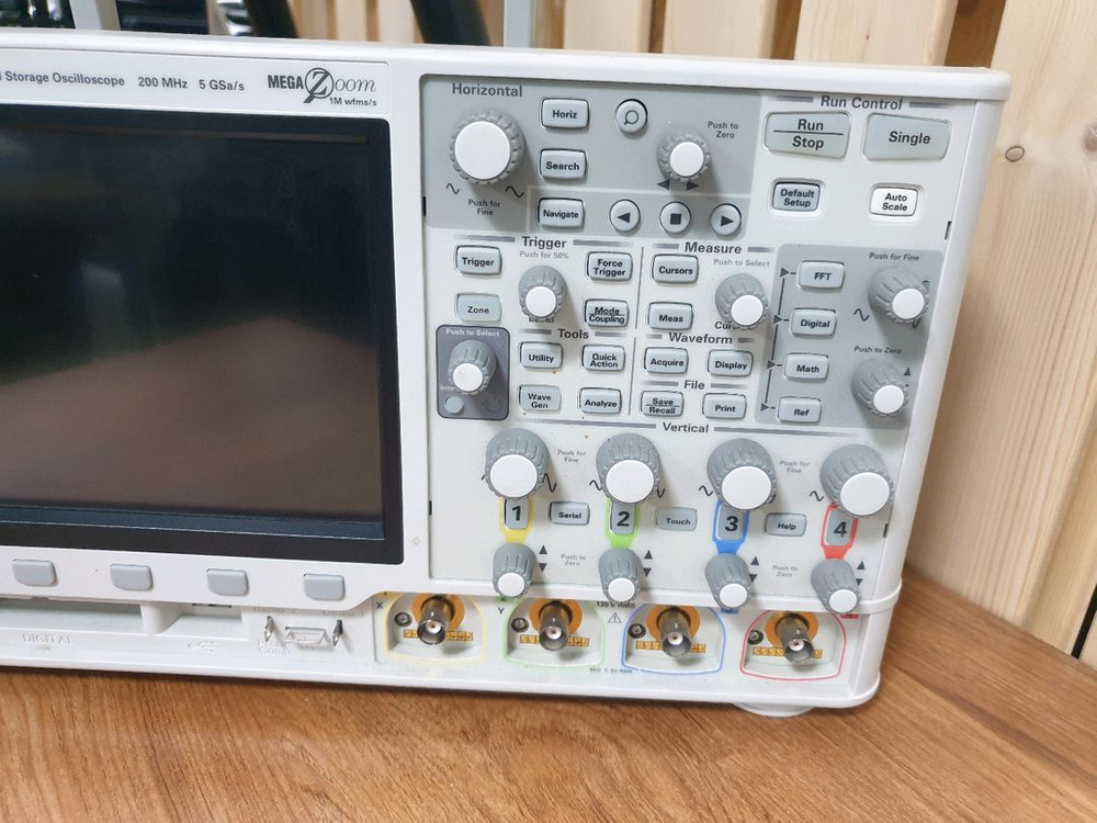 KEYSIGHT DSOX3024T 4채널 오실로스코프 이미지