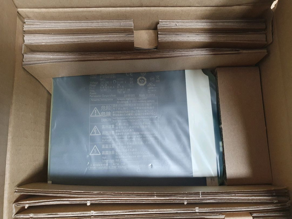 Panasonic 서보드라이버 MCDLN35SL 750W 미사용품 이미지