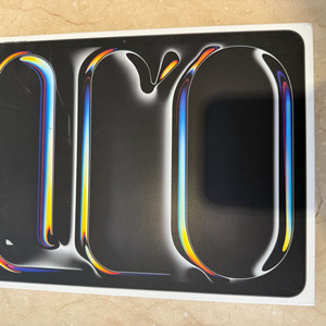 아이패드프로 m4 13인치 512 팔아요 이미지