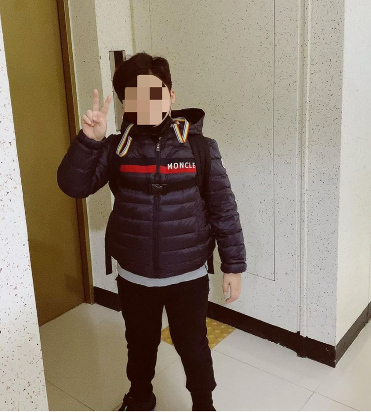몽클레어 키즈 다운 경량 패딩 이미지