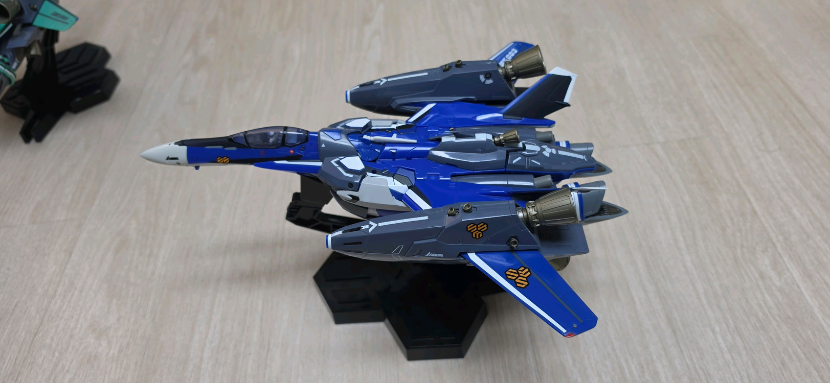 dx초합금 마크로스 이미지