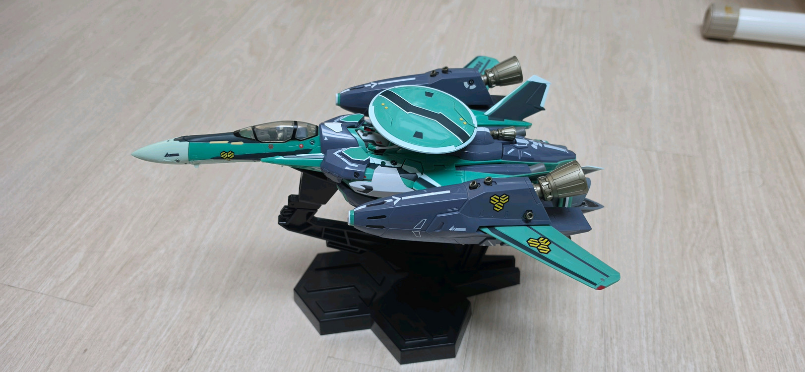 dx초합금 마크로스 이미지