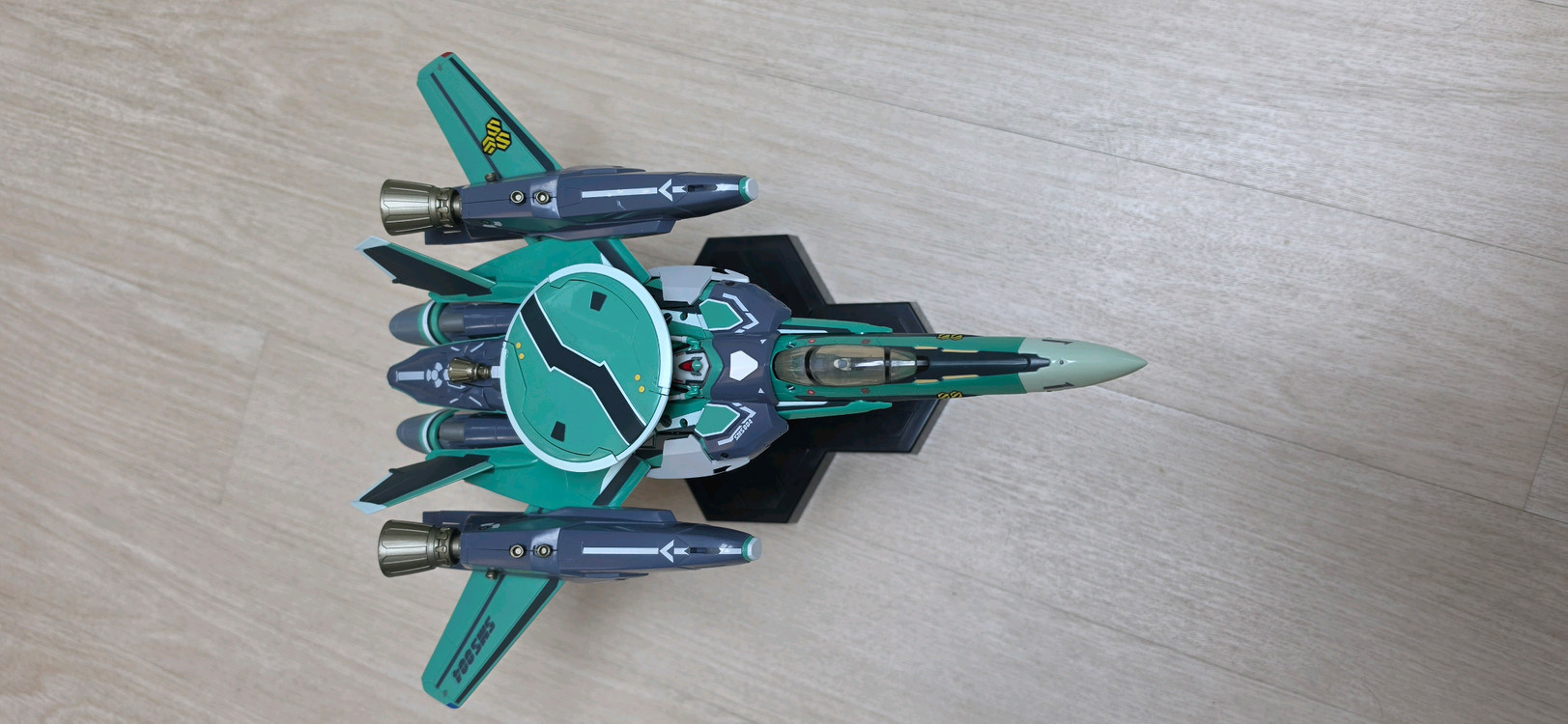 dx초합금 마크로스 이미지