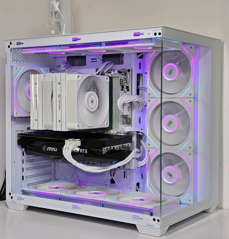 (새제품 반본체 공랭 화이트)9800X3D, B850M, 850W GOLD 공랭최강, 방송게이밍컴퓨터본체 이미지