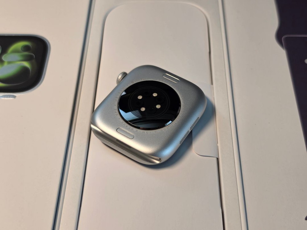 애플워치11 46mm 실버 (애플케어플러스 가입) 판매합니다 이미지