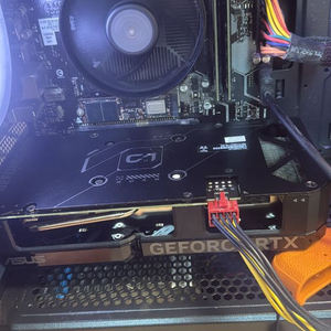 ASUS 4060 ti 그래픽 카드 이미지