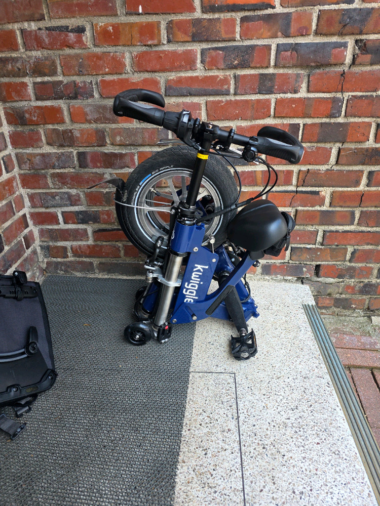 kwiggle 퀴글 접이식 전기자전거 이미지