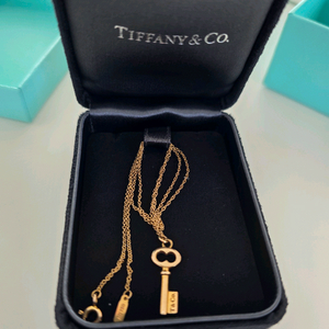티파니앤코 키 목걸이 이미지