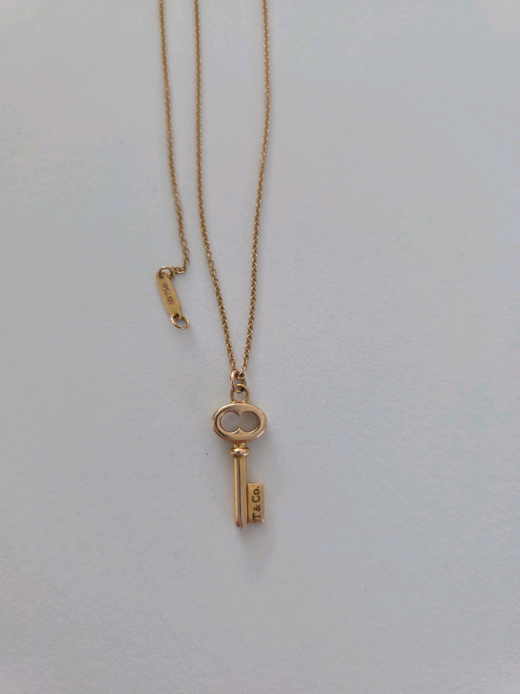 티파니앤코 키 목걸이 이미지
