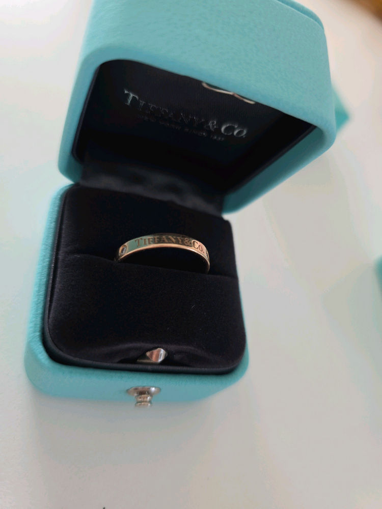 티파니앤코 18k 밴드링 반지 이미지
