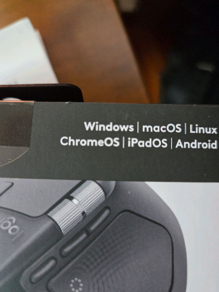 로지텍 MX Master 4 무선 마우스 이미지