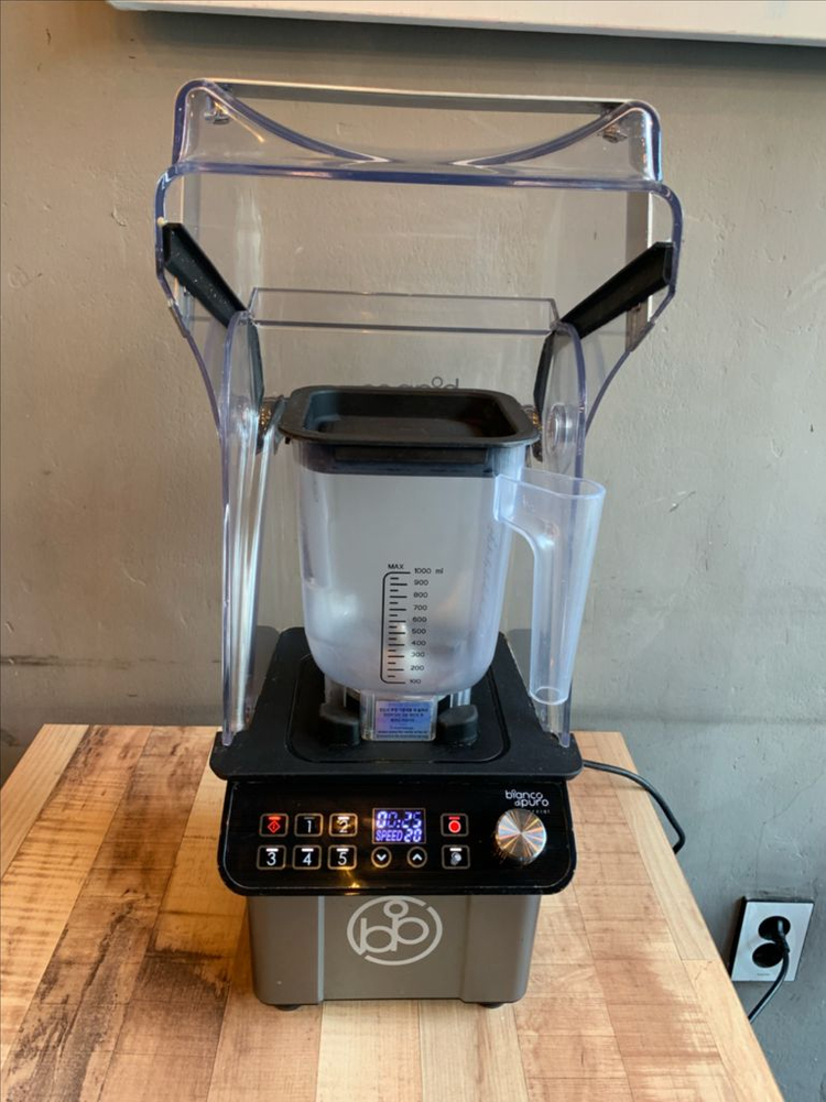 비앙코 디푸로 구스토알파 카페 믹서기 블렌더 이미지