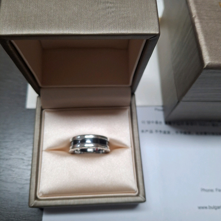 불가리 세이브더칠드런 링 실버 블랙 54호입니다 이미지