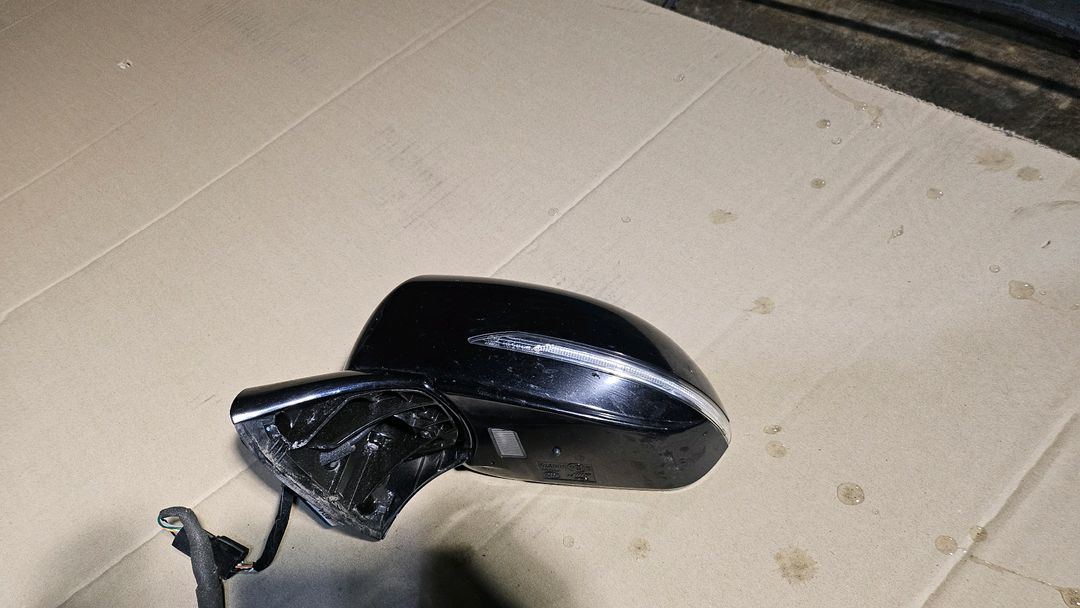 제네시스 EQ900 6핀 BSM 사각지대 후측방경보 LED 사이드미러 운전석 이미지