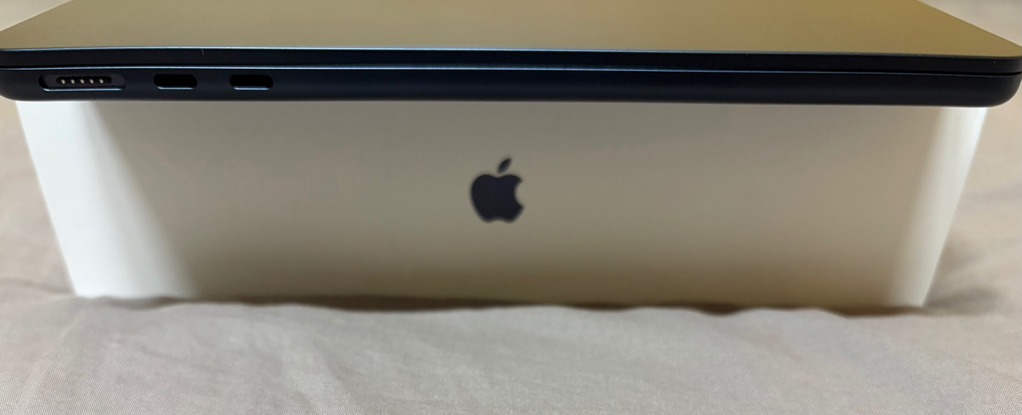 맥북에어 M2 13인치 16GB 256GB 미드나이트 이미지