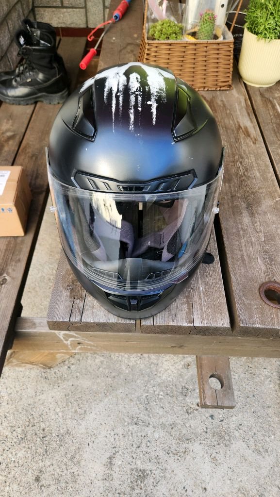 hjc 오토바이 헬멧팝니다 이미지