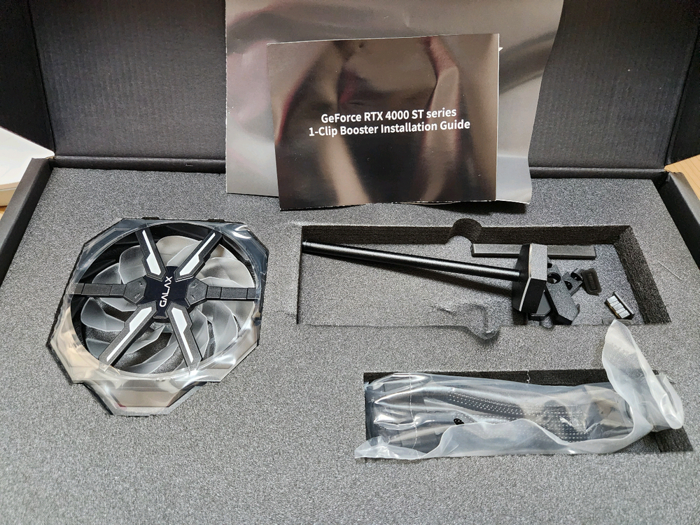 갤럭시 RTX 4080 SUPER st 그래픽카드 팝니다 이미지