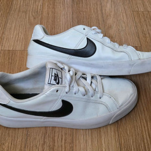 나이키 코트로얄AC 신발 이미지