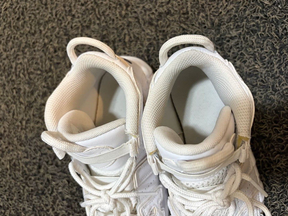 나이키 키즈 에어 모어 업템포 화이트/네이비 210 이미지