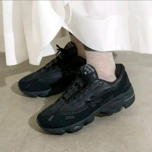[240] 뉴발란스 M1000B 새상품 이미지