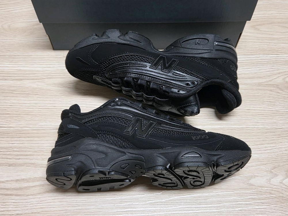 [240] 뉴발란스 M1000B 새상품 이미지