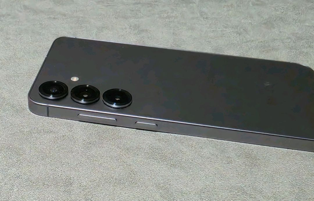 s25플러스 실버 512g 자급제 풀박스 + 아라리 맥세이프 케이스 이미지