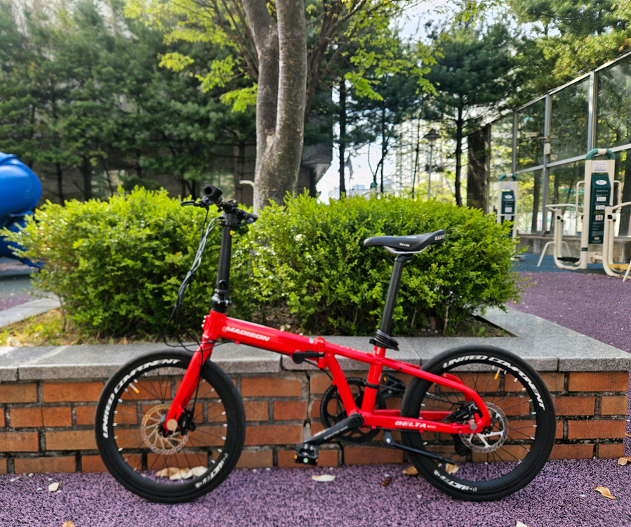 접이식 자전거 이미지