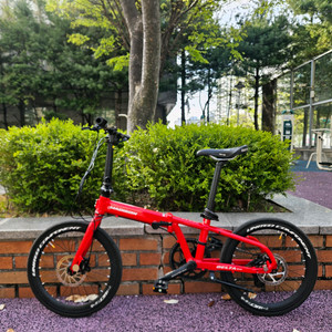 접이식 자전거 이미지