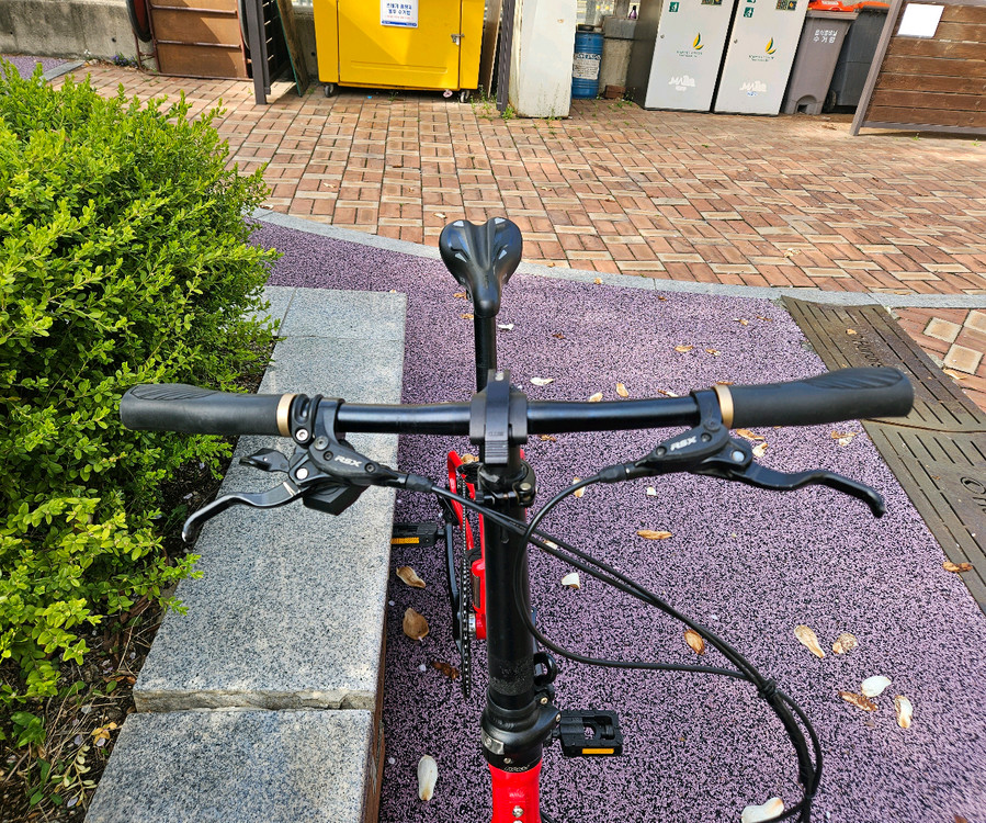 접이식 자전거 이미지