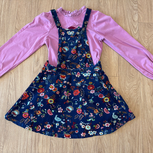 오일릴리 oilily 원피스 (멜빵 치마) 10y ( 사이즈 업업 추천)- 꼴레지앙 406스타킹 같이 드림 이미지