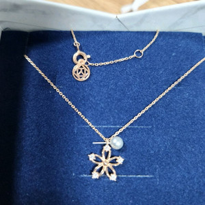 킨트 KINT 14K 데일리 별꽃 목걸이 (케이스 쇼핑백 선물 패키지 보유) 이미지