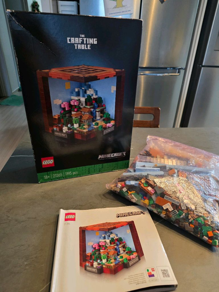 레고 마인크래프트 21265 크래프팅 테이블 이미지