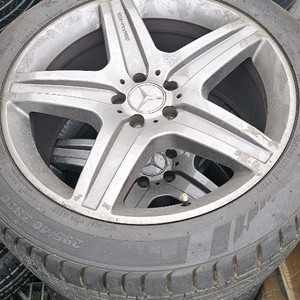 벤츠 W164 ML63AMG 20순정휠타이어(타이어85%이상) 이미지