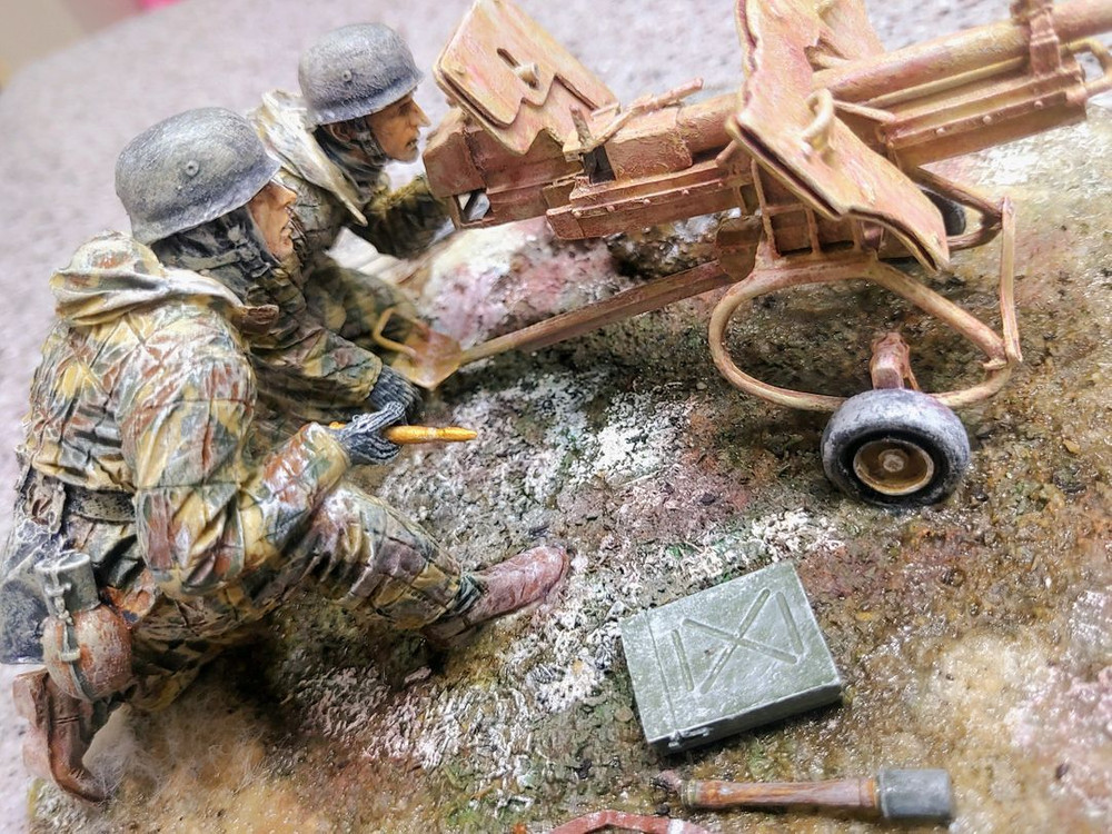 *각종교신가능*정밀도색프라모델&RC카탱크호환(대형1/16DP전용)2WW독일공수부대(팔슈룸예거)비네트작~바람에언덕에서 이미지