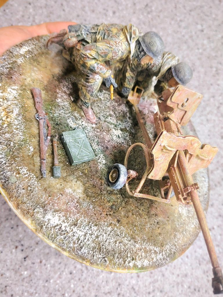 *각종교신가능*정밀도색프라모델&RC카탱크호환(대형1/16DP전용)2WW독일공수부대(팔슈룸예거)비네트작~바람에언덕에서 이미지