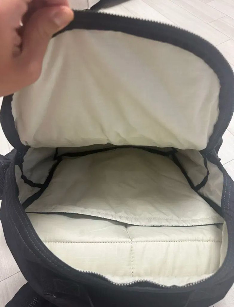 요시다 포터 데이팩 백팩 이미지