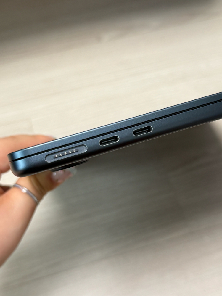 애플 맥북 에어 M2 13인치 512G 미드나이트 이미지