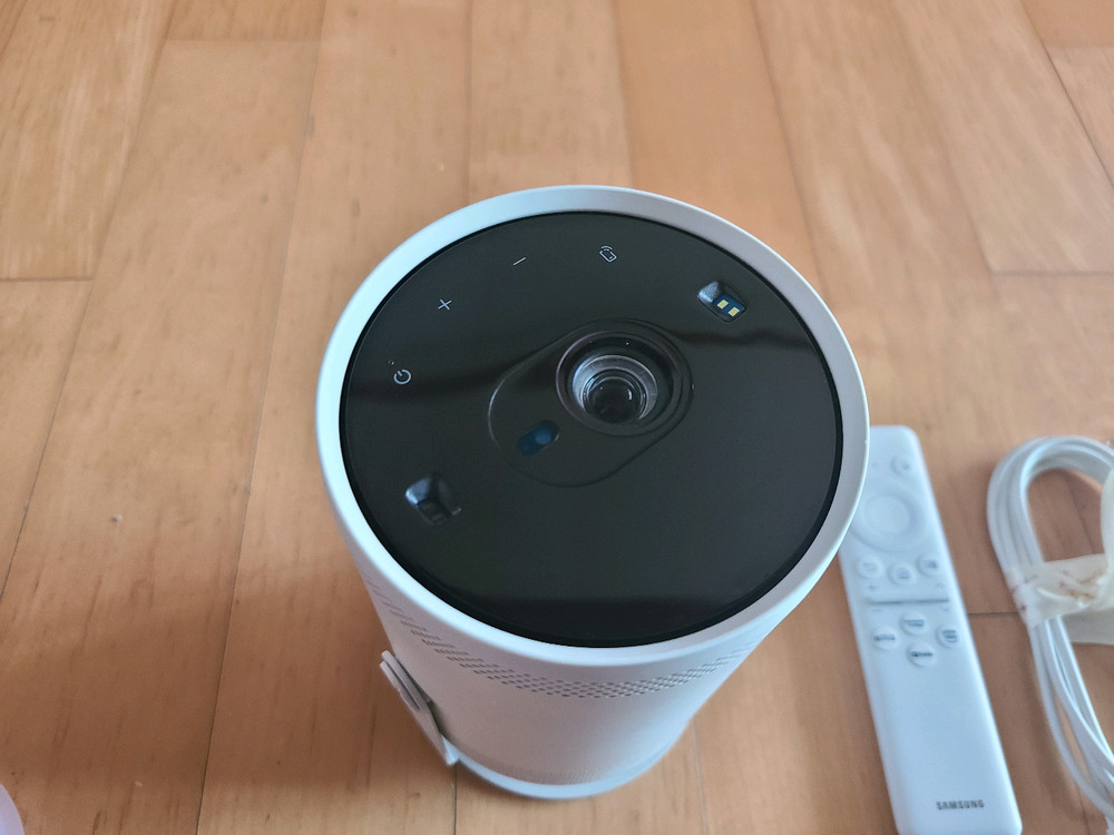 삼성 더 프리스타일 2세대 빔프로젝터 이미지