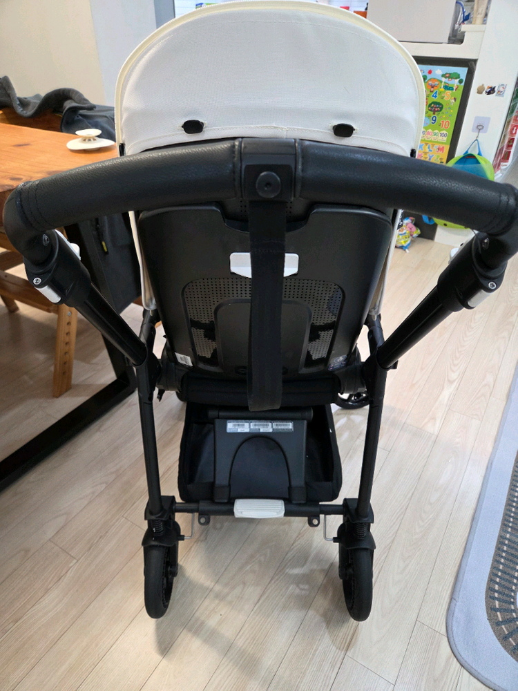 부가부 비6 상태A+폴레드 통풍시트 이미지