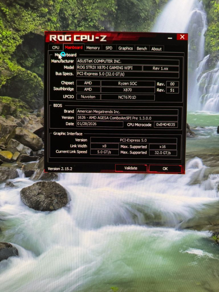 sff 반본체 9950x3d+x870itx+64gb+1000w+4tb 이미지